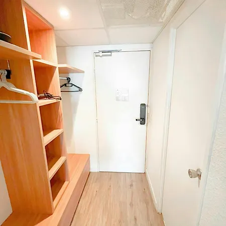 Appartamento Paris Retreat 5 Minutes From Hoche Metroparking Pantin Esterno foto